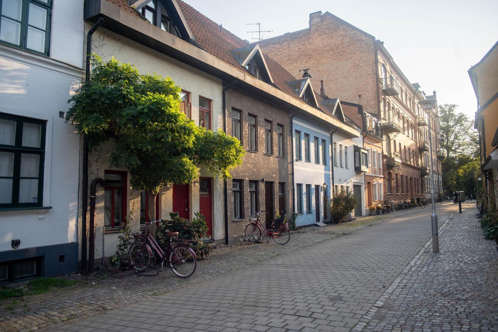 Townhouse Mitt I Centrala Malmoe ภายนอก รูปภาพ