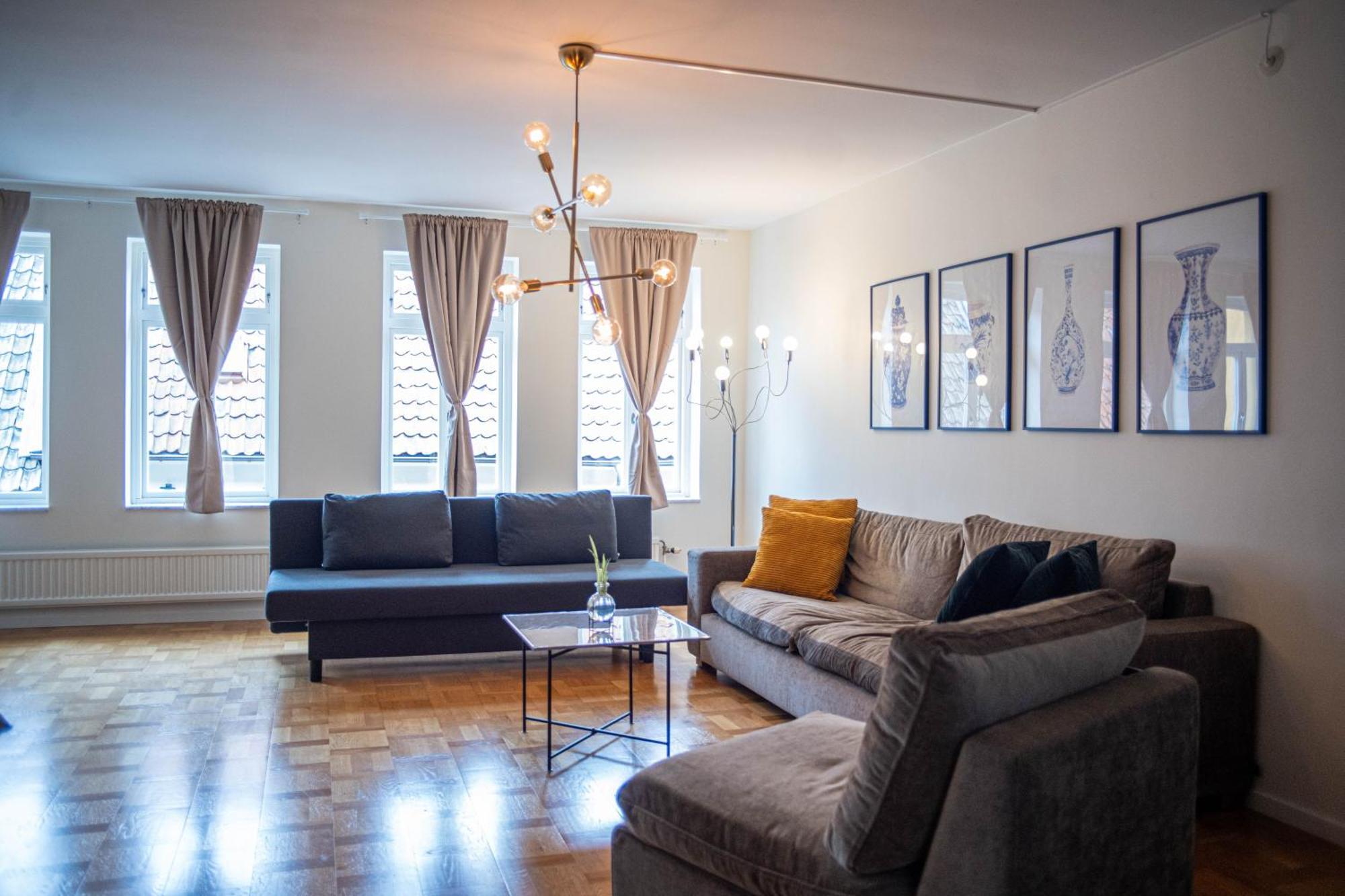 Townhouse Mitt I Centrala Malmoe ภายนอก รูปภาพ