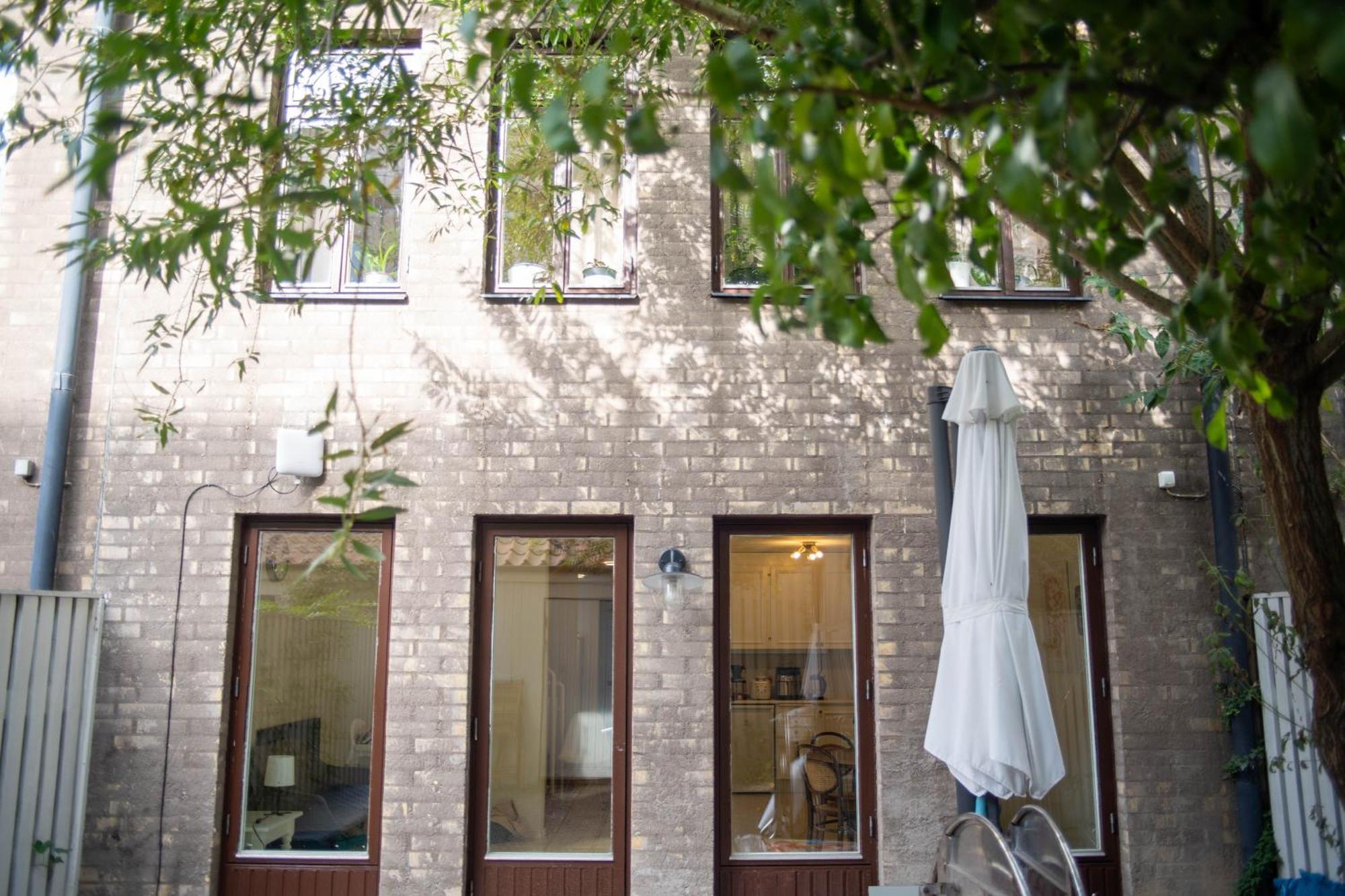 Townhouse Mitt I Centrala Malmoe ภายนอก รูปภาพ